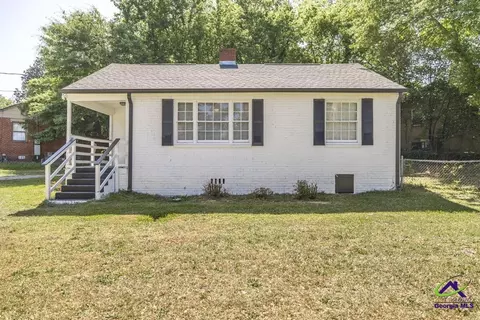 1336 Peavy Dr, Macon, GA 31206