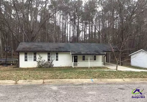 314 SE Morris Dr, Conyers, GA 30094