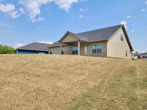 Exterior - 608 Britton Way, Macon, GA 31216 photo 6 of 11