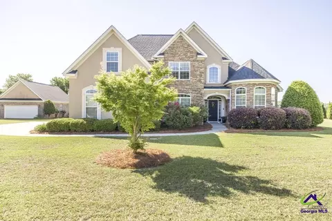 61 Peregrine, Byron, GA 31008