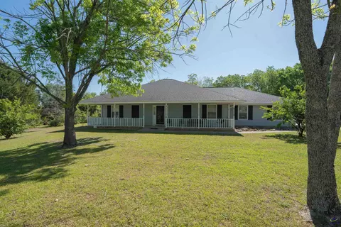 638 Smithville Church Rd, Warner Robins, GA 31088