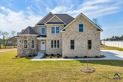 444 Burlington Dr, Macon, GA 31052