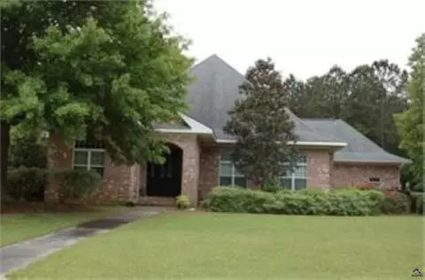 207 Mill Pond Chase, Warner Robins, GA 31088