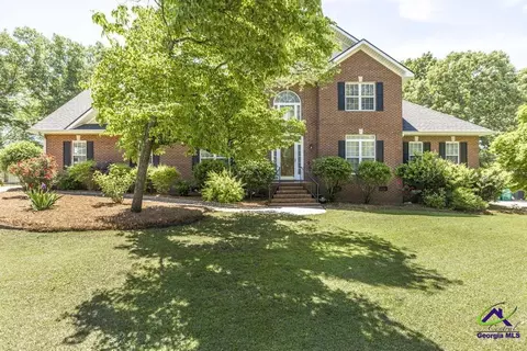 121 Briarmoor Dr, Warner Robins, GA 31088