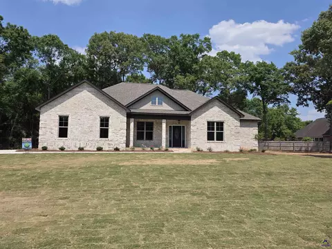 190 Mystic Cir, Byron, GA 31008