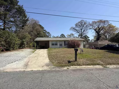 123 Kirkwood Cir, Warner Robins, GA 31088