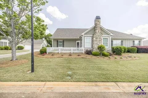 408 Nandina Ct, Warner Robins, GA 31088