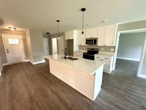 207 Sutton Dr, Perry, GA 31069 photo 8