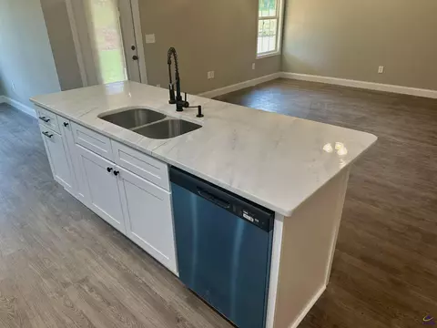 207 Sutton Dr, Perry, GA 31069 photo 11