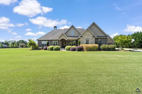 454 Eli Way, Byron, GA 31008