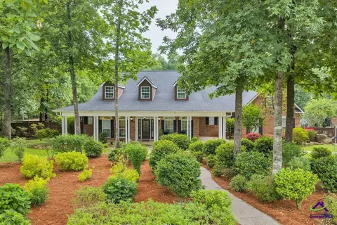 410 Windstone Pl, Bonaire, GA 31005