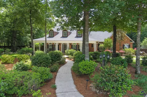410 Windstone Pl, Bonaire, GA 31005