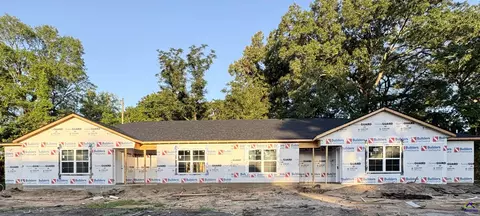 212 Tabor Dr # B, Warner Robins, GA 31093