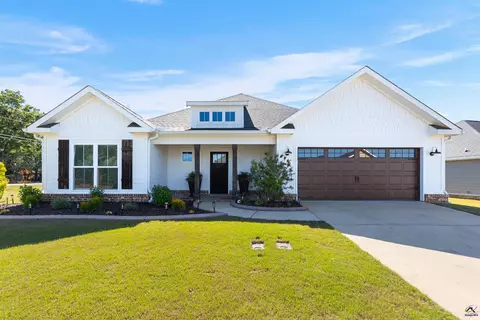 101 Sugar Creek Trl, Perry, GA 31069