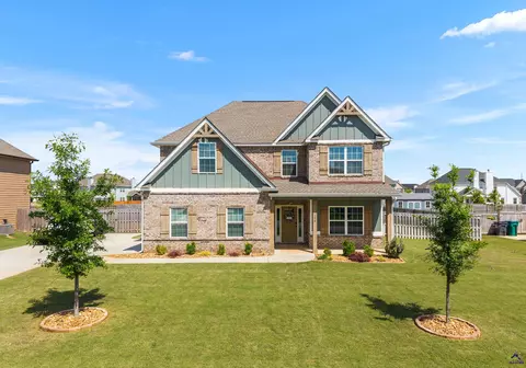 104 Pearl Moss Ln, Kathleen, GA 31047