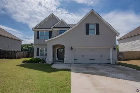 125 Amberley Ct, Kathleen, GA 31047