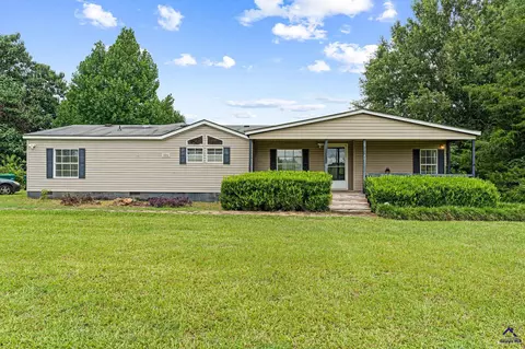 639 Grovania Rd, Hawkinsville, GA 31036