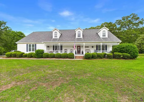 5771 Rogers Rd, Lizella, GA 31052