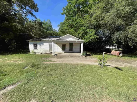 129 N Seventh St, Cochran, GA 31014