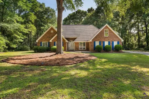 101 Saddlefield Ct, Bonaire, GA 31005