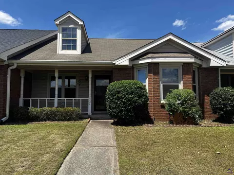 324 Willamsburg Ave, Warner Robins, GA 31088