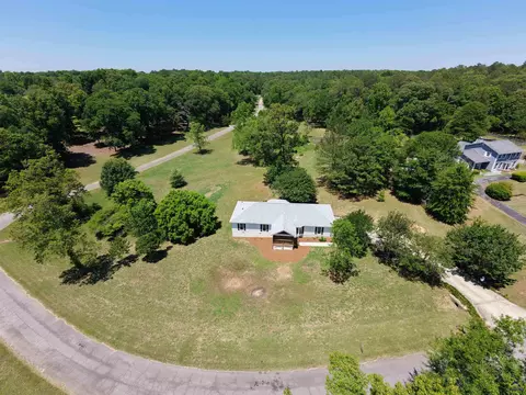 274 Kelli Dr, Byron, GA 31008