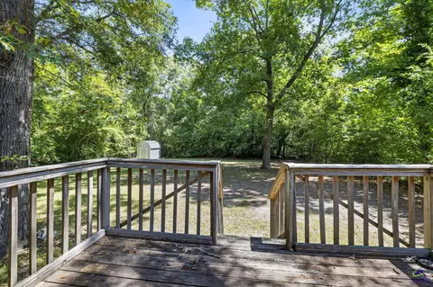 Exterior - 826 Oak Ridge Dr, Perry, GA 31069 photo 2 of 6