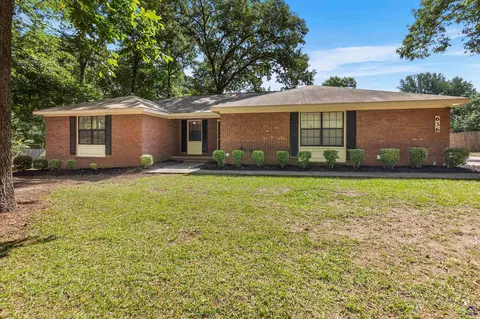 636 Smithville Church Rd, Warner Robins, GA 31088