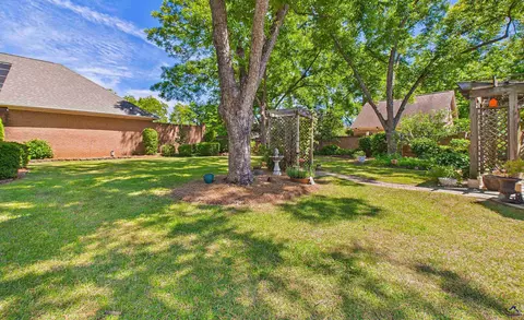Exterior - 110 Bartlett Way, Centerville, GA 31028 photo 17 of 30
