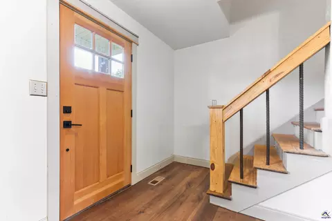 Entry Way - 104 Buckingham Pl, Perry, GA 31069 photo 1 of 2