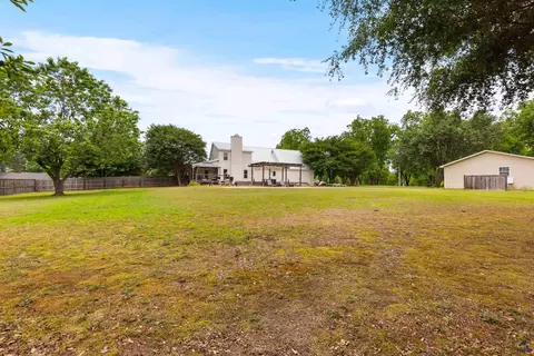 Exterior - 104 Buckingham Pl, Perry, GA 31069 photo 12 of 19