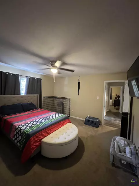 Bedroom - 310 Forest Hl, Warner Robins, GA 31088 photo 4 of 9