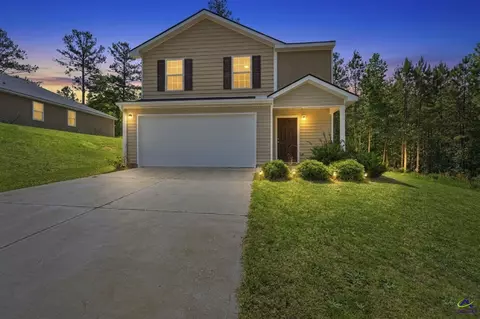 1553 Austin Dr, Macon, GA 31217