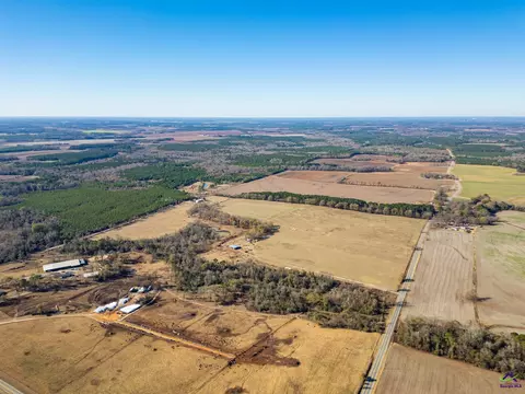 12147 230 Hwy, Unadilla, GA 31070