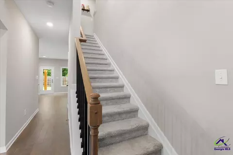 Entry Way - 133 W River Cane Run, Perry, GA 31069 photo 6 of 11