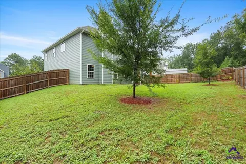 Exterior - 133 W River Cane Run, Perry, GA 31069 photo 5 of 6