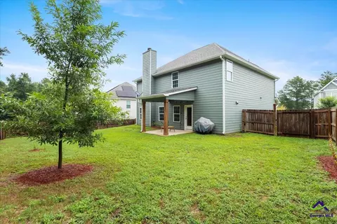 Exterior - 133 W River Cane Run, Perry, GA 31069 photo 4 of 6