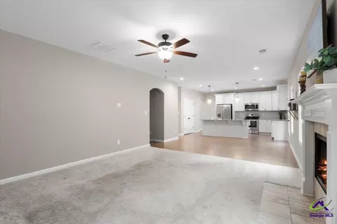 Living - 133 W River Cane Run, Perry, GA 31069 photo 5 of 5