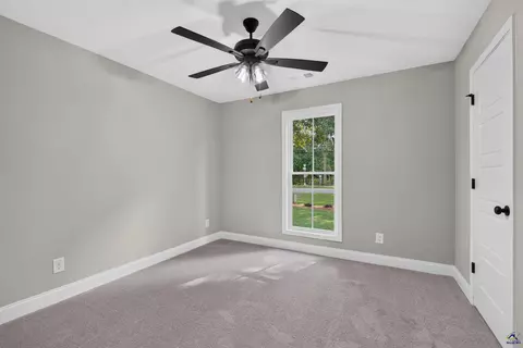Bedroom - 1207 Morningside Dr, Perry, GA 31069 photo 5 of 8
