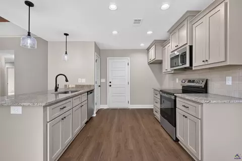 Other - 1207 Morningside Dr, Perry, GA 31069 photo 9 of 14