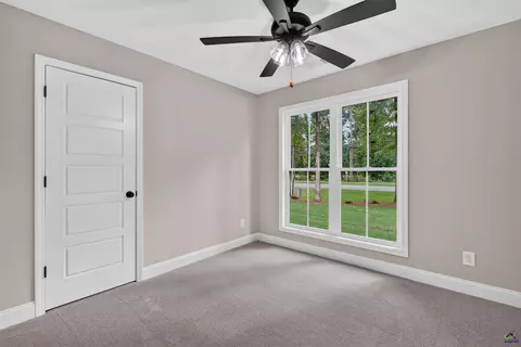 Bedroom - 1207 Morningside Dr, Perry, GA 31069 photo 3 of 8