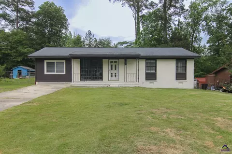 3938 Hartnerss St, Macon, GA 31204