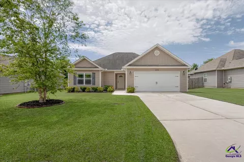 125 Worchester Cir, Perry, GA 31069