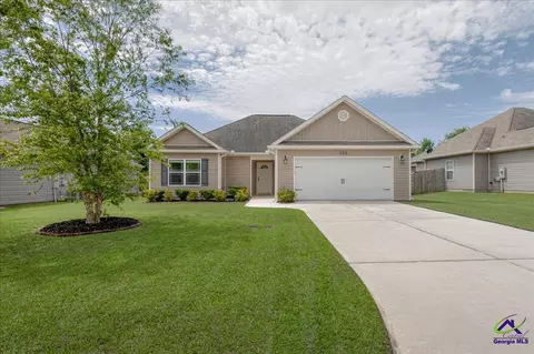 125 Worchester Cir, Perry, GA 31069