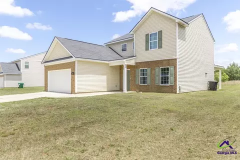 219 Ivy Glenn Dr, Perry, GA 31069