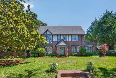 2655 Stanislaus Cir, Macon, GA 31204