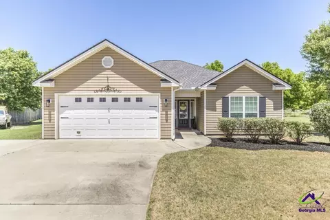 218 Ellington Ct, Perry, GA 31069