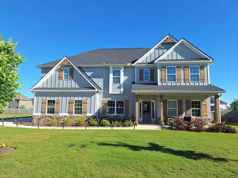420 Cambrian Dr, Kathleen, GA 31047