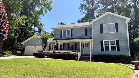 107 Lakewood Dr, Warner Robins, GA 31088