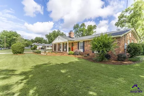 Exterior - 1431 Tucker Rd, Perry, GA 31069 photo 4 of 11